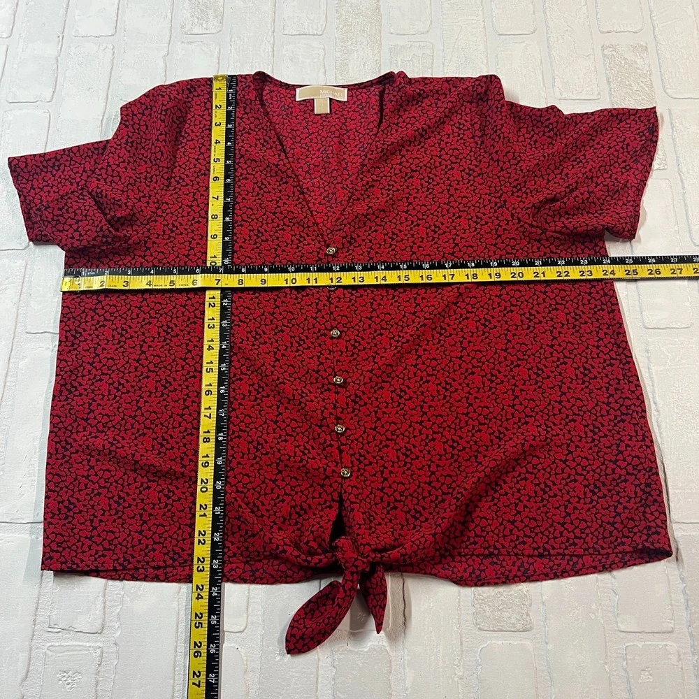 Michael Kors Top XL Red Abstract Heart Tie Front Flutter Sleeve V-Neck Button Up